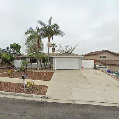 4079 Thomas St, Oceanside, CA 92056