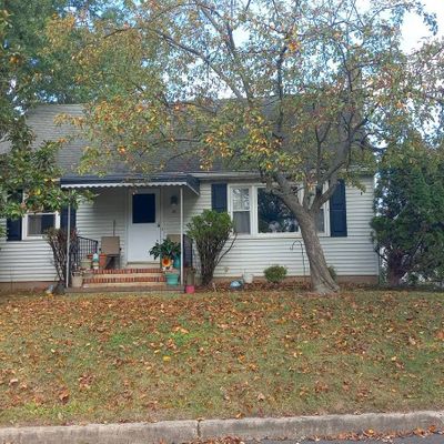 41 Greenfield Ave, Lawrence Township, NJ 08648