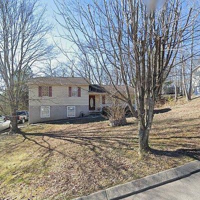 41 Ronnie Ln, Tunnel Hill, GA 30755