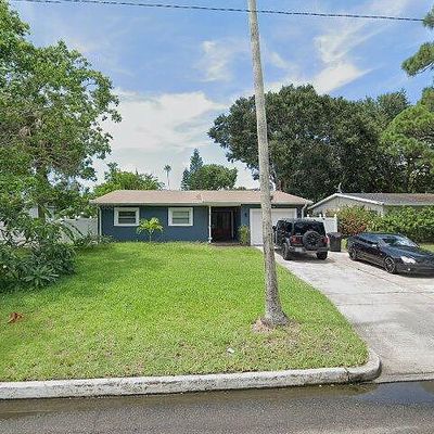 4110 Huntington St Ne, Saint Petersburg, FL 33703