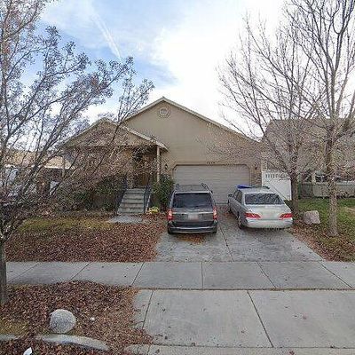 4939 W Berry Creek Dr, Riverton, UT 84096