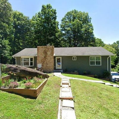 5 Laurel Forest Dr, Horse Shoe, NC 28742