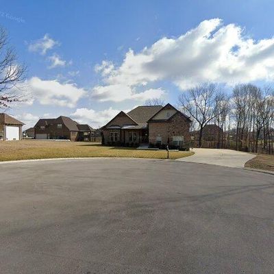 5052 Leeds Ct, Greenbrier, TN 37073