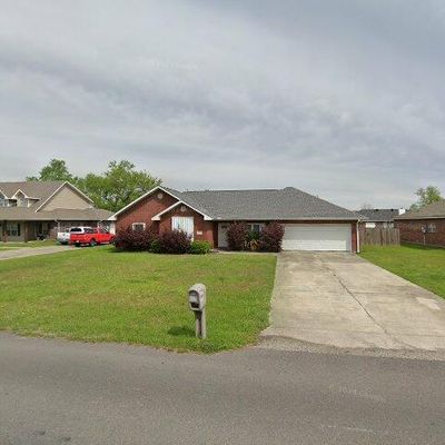 5066 Maplewood Dr, Sulphur, LA 70663