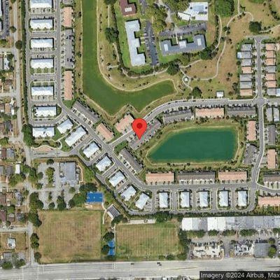 5068 Greenway Dr, Hollywood, FL 33021