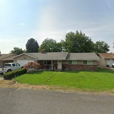 512 N 38 Th St, Yakima, WA 98901