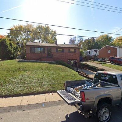 5129 Wickham St, Aliquippa, PA 15001