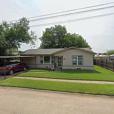 516 S Oak, Archer City, TX 76351