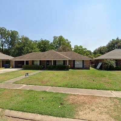 521 Tahoe Ave, Natchitoches, LA 71457