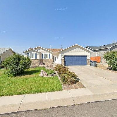 5214 Danielle Ct, Cheyenne, WY 82009