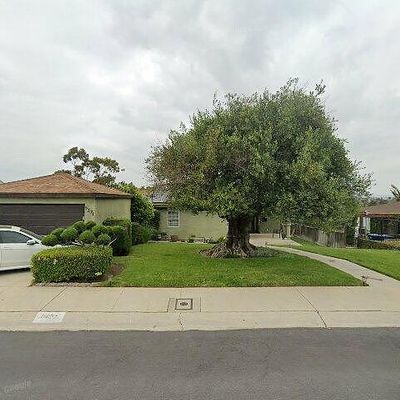 5271 Sanchez Dr, Los Angeles, CA 90008