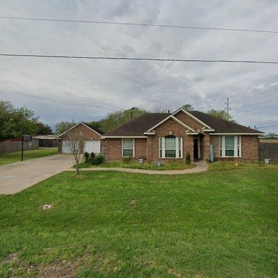 531 Avenue I, Markham, TX 77456