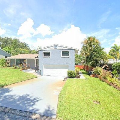 46 Burlington Ave, Rockledge, FL 32955