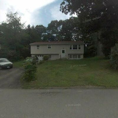 47 Evergreen Ln, Oakdale, CT 06370