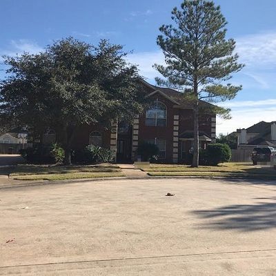 5810 Crestview Cv, Richmond, TX 77469