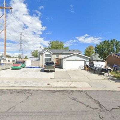 5818 W Plumbago Ave, Kearns, UT 84118