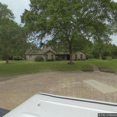 5904 Sallie St, Beaumont, TX 77706