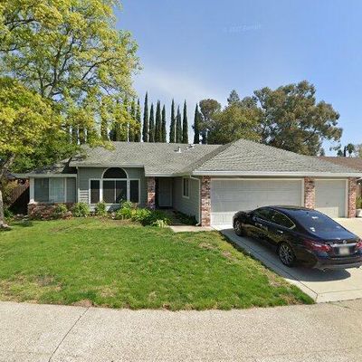 5910 Willowynd Dr, Rocklin, CA 95677