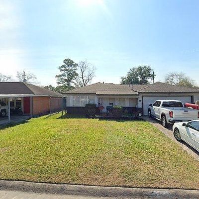 610 Alta Vista Dr, Pasadena, TX 77502