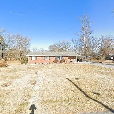 611 Hardison St, Tullahoma, TN 37388