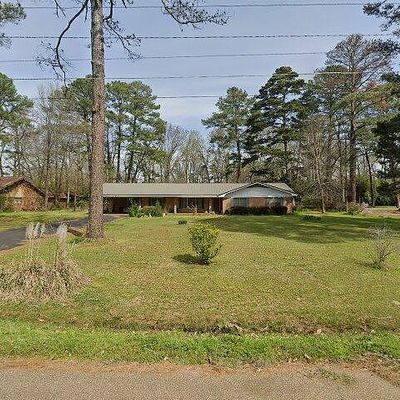 612 Mounger St, Forest, MS 39074