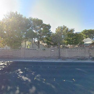 612 Tam O Shanter, Las Vegas, NV 89109