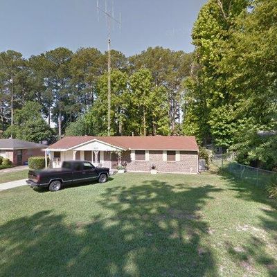 617 Wisteria Rd, Prattville, AL 36067