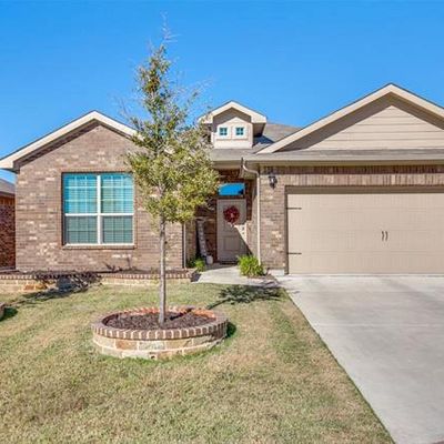 6208 Weaving Loom Way, Fort Worth, TX 76179