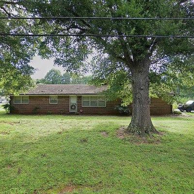 626 Seehorn St Ne, Lenoir, NC 28645