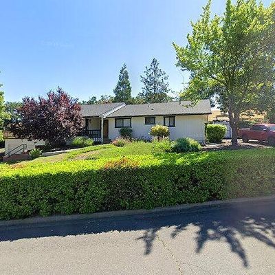 630 Oak Knoll Dr, Ashland, OR 97520