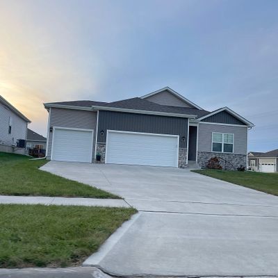 5518 145 Th St, Urbandale, IA 50323