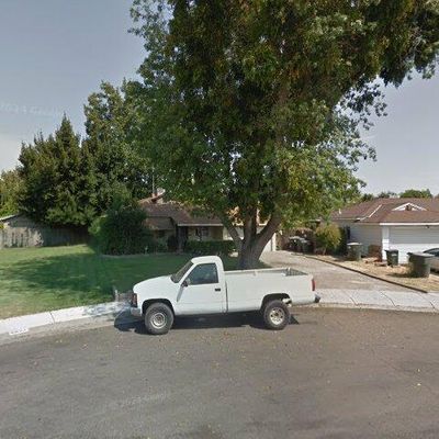 5625 49 Th St, Sacramento, CA 95824