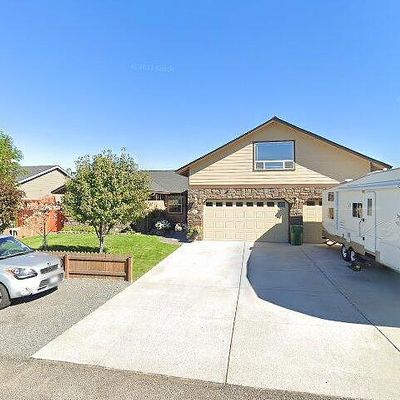 570 Mountain Ridge Dr, Culver, OR 97734