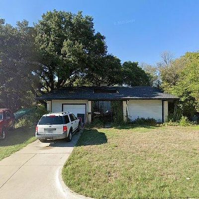 5709 Tourist Dr, North Richland Hills, TX 76117