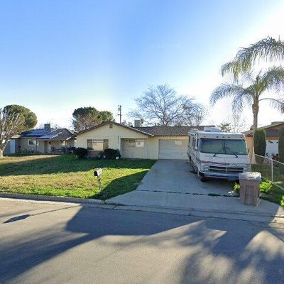 5712 Midas St, Bakersfield, CA 93307