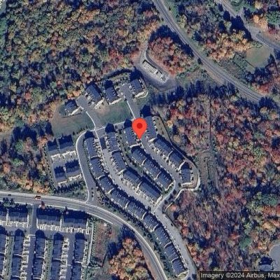 7 Moorland Dr, Danbury, CT 06810