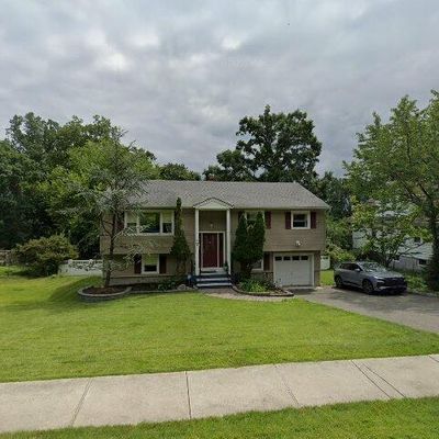 7 Venna Ave, North Haledon, NJ 07508