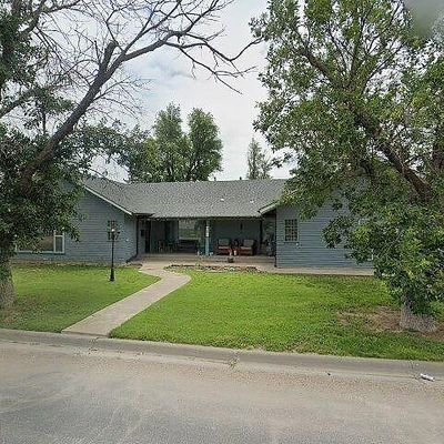 701 9 Th Ave, Perryton, TX 79070