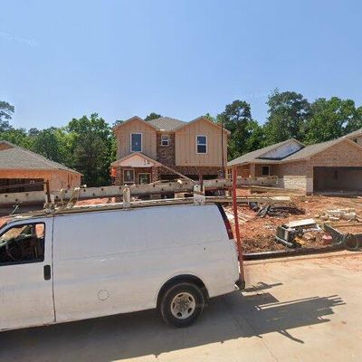 7051 Silverleaf Oak St, Conroe, TX 77304