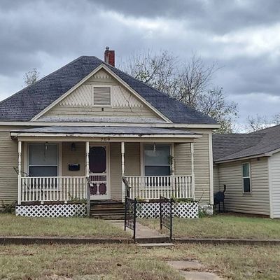 709 E Harrison Ave, Guthrie, OK 73044