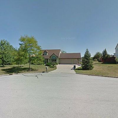 7164 S Madison Ct, Franklin, WI 53132