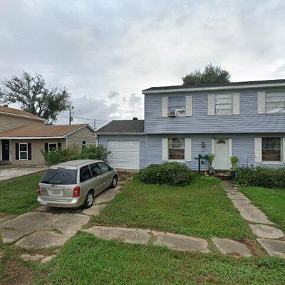 717 Mystic Ave, Gretna, LA 70056