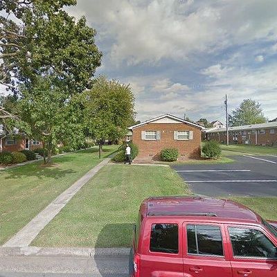 723 Jennifer St, Greensboro, NC 27401