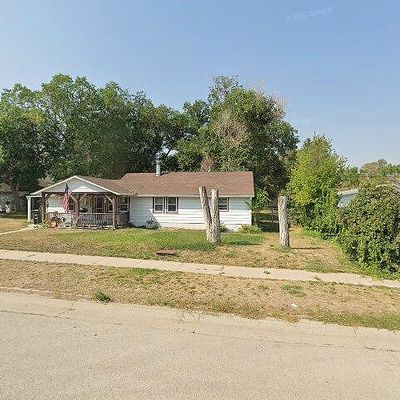 725 S 2 Nd St, Glenrock, WY 82637