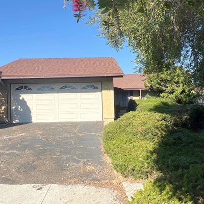 7352 Elmhurst Pl, Goleta, CA 93117