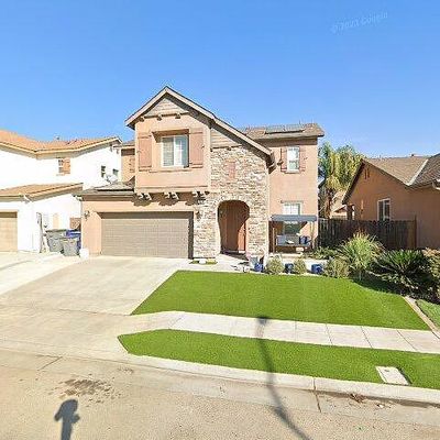 7376 E Robinson Ave, Fresno, CA 93737