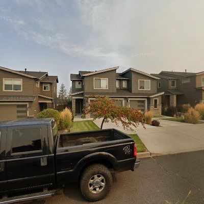 646 Ne Vail Ln, Bend, OR 97701