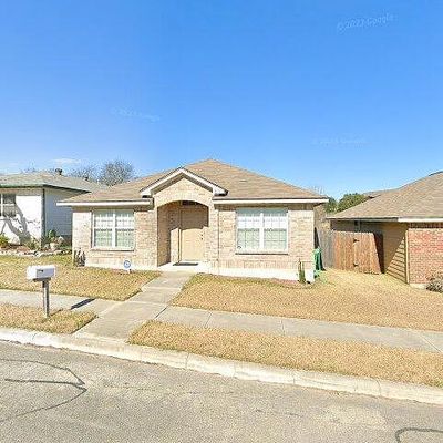 648 Meadow Arbor Ln, Universal City, TX 78148