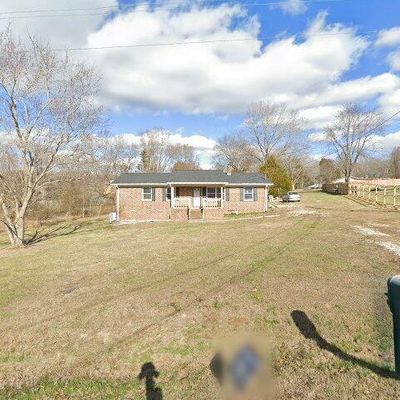 67 Westwood Ct, Estill Springs, TN 37330