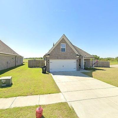 823 Crittenden Blvd, Marion, AR 72364